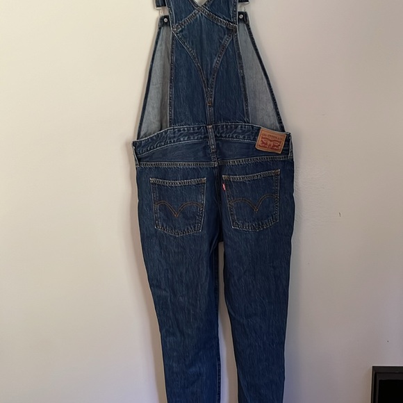 Levi’s overalls - Picture 2 of 3